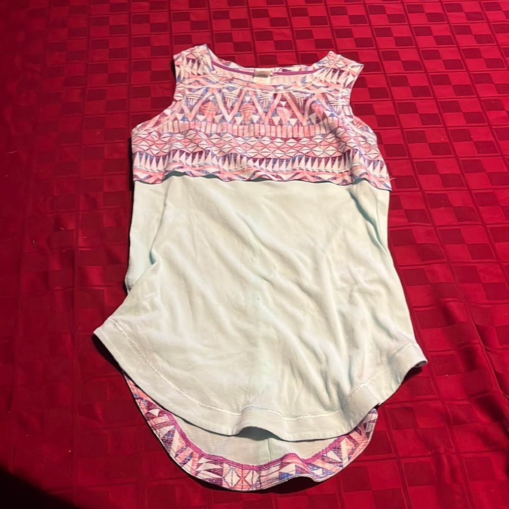 Ivivva tank top!!